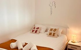 Agréable Studio Chantilly avec balcon et parking securisé